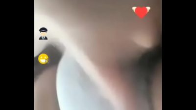 Thánh nữ thẩm du lên live chat sex cùng fan